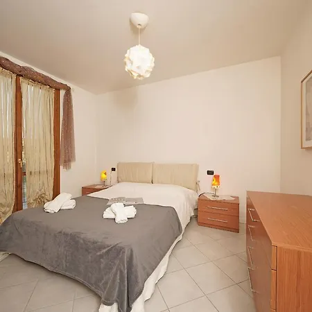 Gardagate - Glicine Apartamento